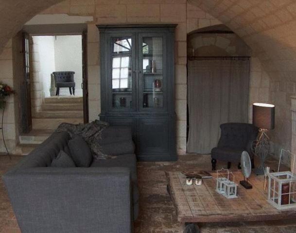 Chateau De Charge Hotel Tours Esterno foto